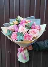 Букет цветов из:  Розы и Гвоздики #REPLACE_PRED# Лесной