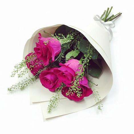 Букет цветов из: Розы в Лесной