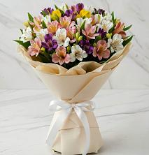 Букет цветов из:  Альстромерии в Лесной
