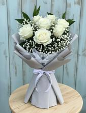 Букет цветов из:  Розы в Лесной