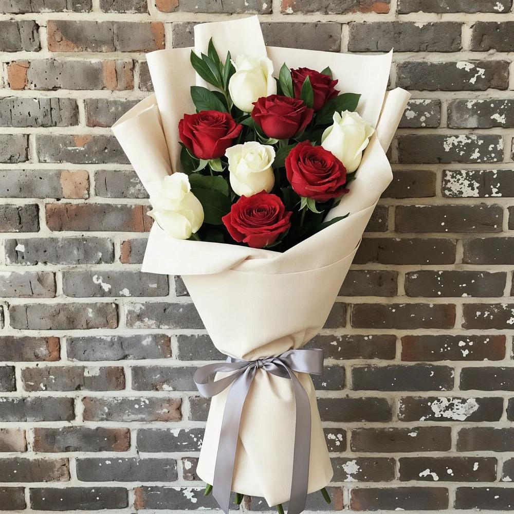 Букет цветов из: Розы в Лесной