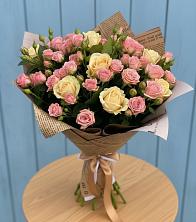 Букет цветов из:  Розы в Лесной