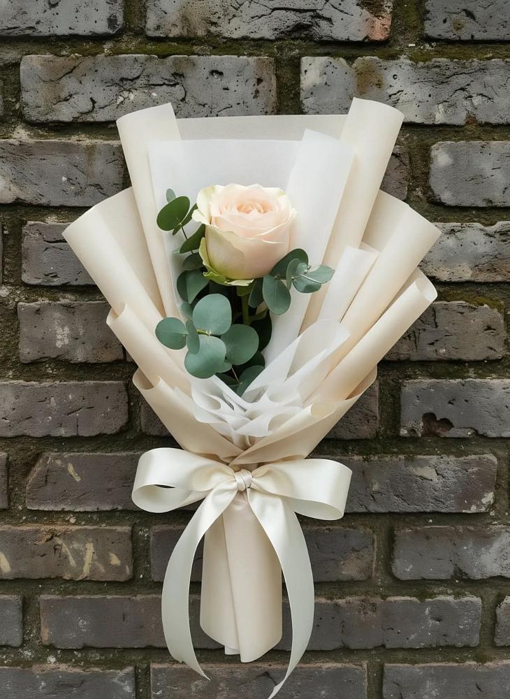 Букет цветов из: Розы в Лесной