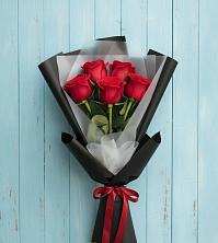 Букет цветов из:  Розы в Лесной