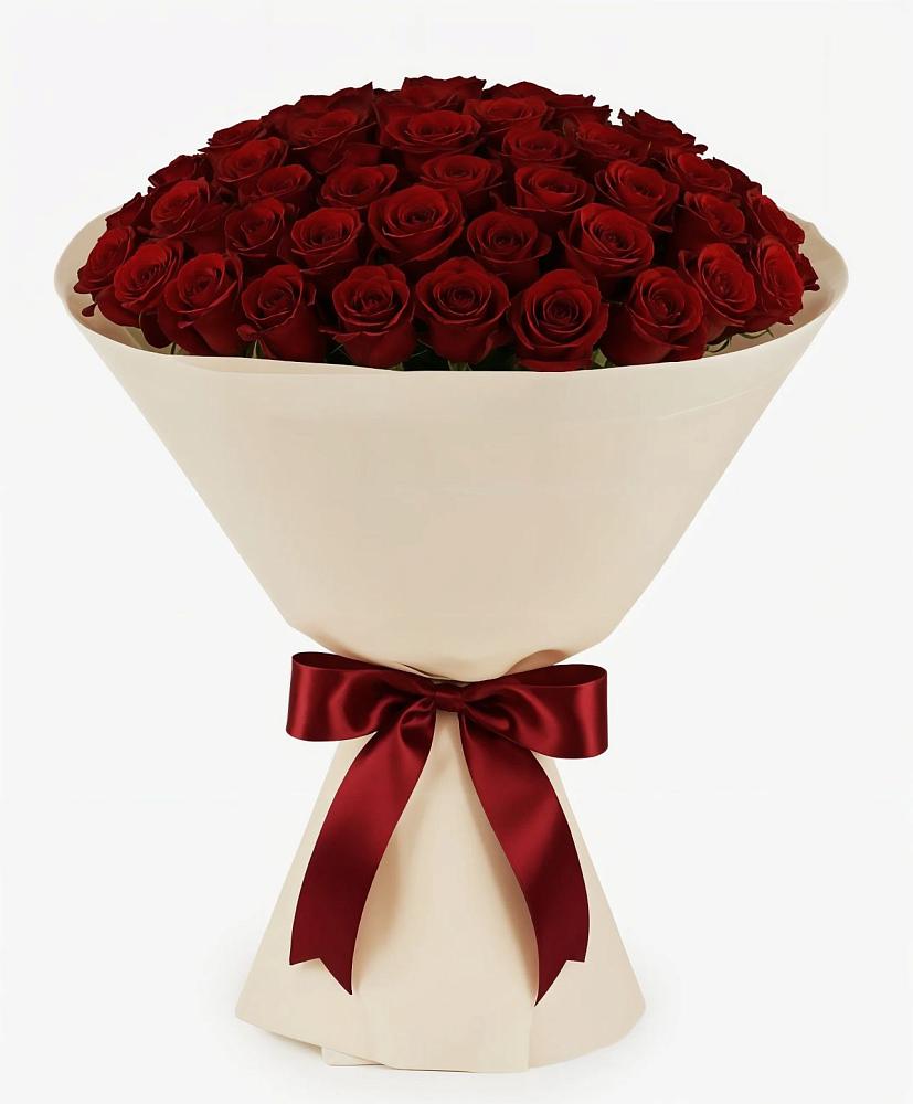 Букет 101 Бордовая роза Блэк Бакарра в Лесной